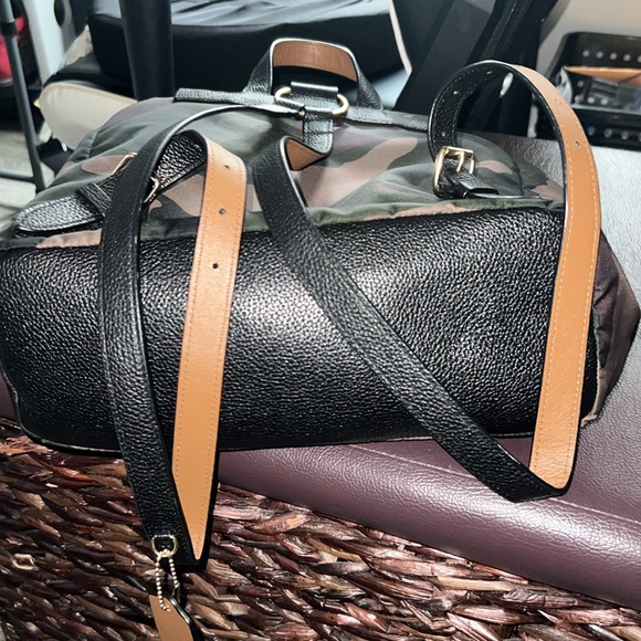 Coach camouflage backpack new without tags - Picture 4 of 4